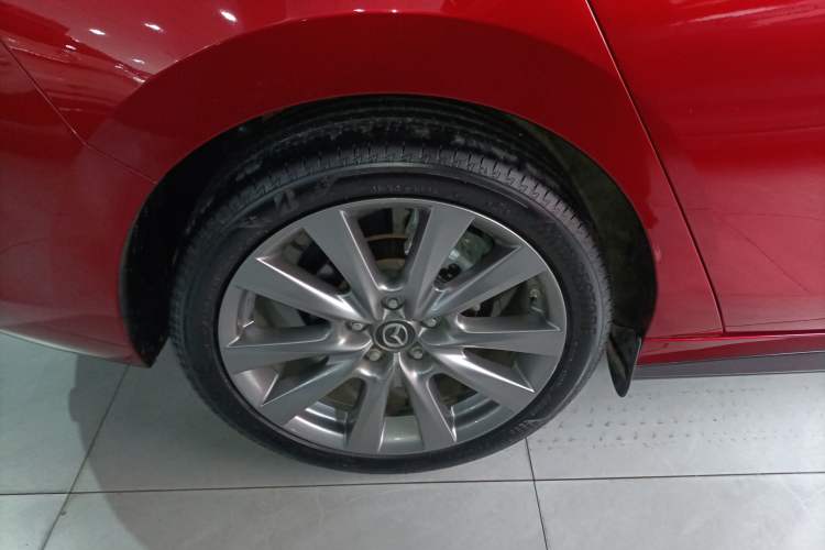 Used Mazda 3 Axela 2021 2.0L Automatic ZhiXuan Edition Exterior 5