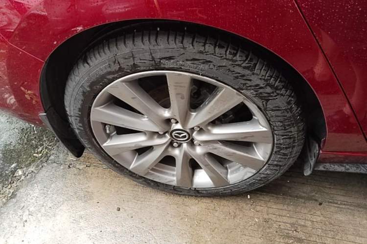 Used Mazda 3 Axela 2021 2.0L Automatic Zhiya Edition Exterior 5