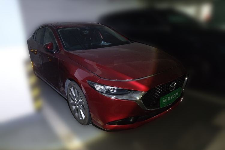 Used Mazda 3 Axela 2021 2.0L Automatic ZhiZun Edition Front Right 45 Deg