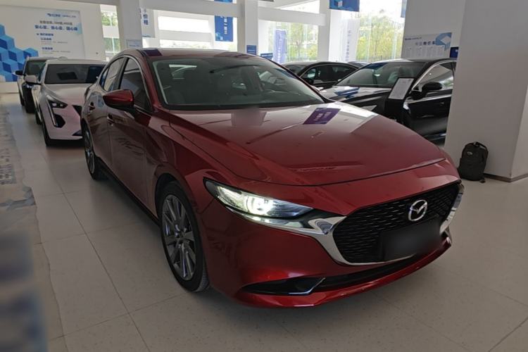 Used Mazda 3 Axela 2021 2.0L Automatic Zhiya Edition Front Right 45 Deg