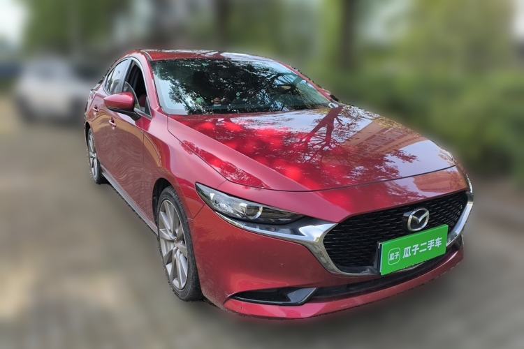 Used Mazda 3 Axela 2021 2.0L Automatic ZhiXuan Edition Front Right 45 Deg