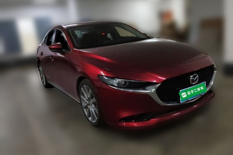 Used Mazda 3 Axela 2021 2.0L Automatic Zhiya Edition Front Right 45 Deg