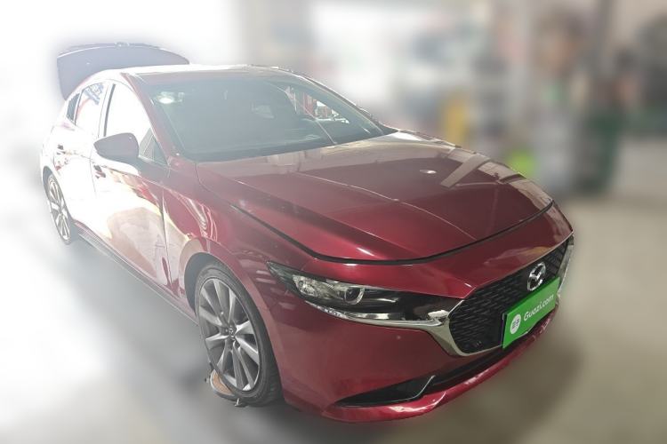 Used Mazda 3 Axela 2021 2.0L Automatic ZhiXuan Edition Front Right 45 Deg
