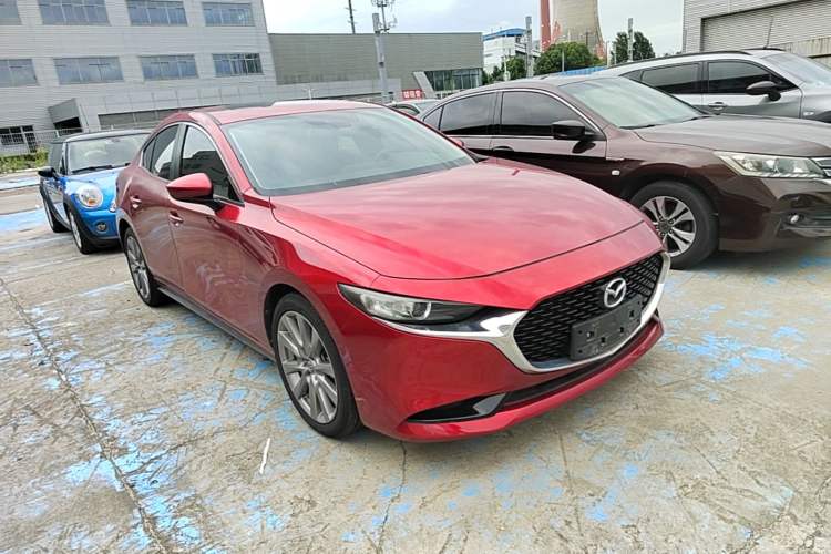 Used Mazda 3 Axela 2021 2.0L Automatic Zhiya Edition Front Right 45 Deg
