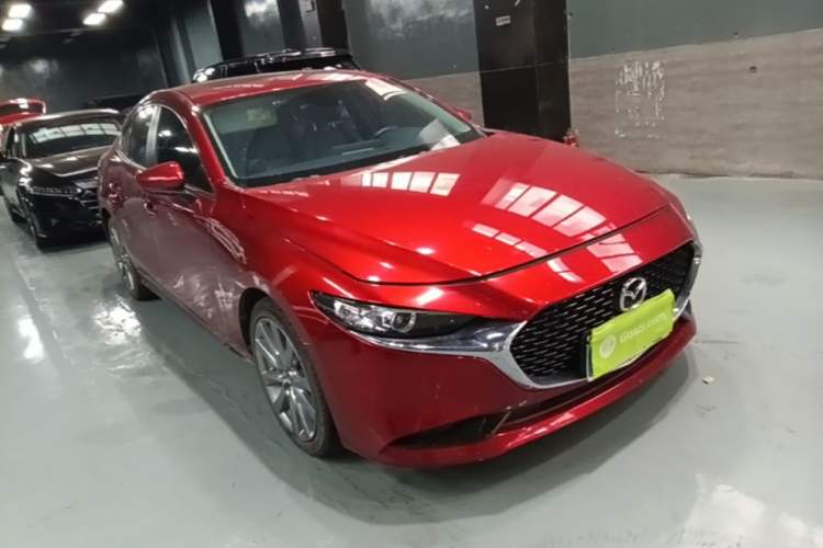 Used Mazda 3 Axela 2021 2.0L Automatic Zhiya Edition Front Right 45 Deg
