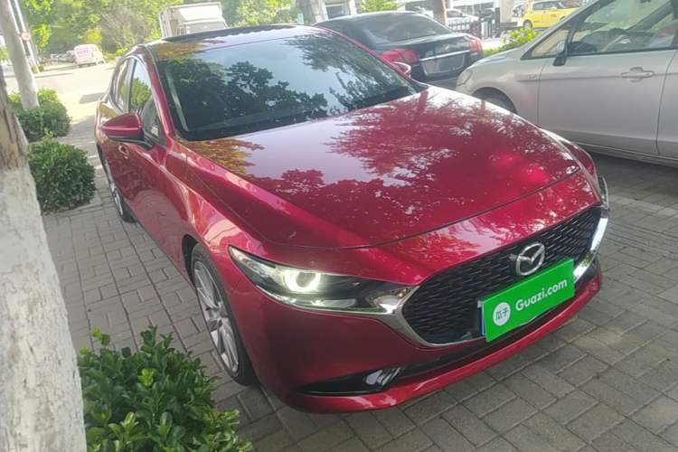 Used Mazda 3 Axela 2021 2.0L Automatic Zhiyao Edition Front Right 45 Deg