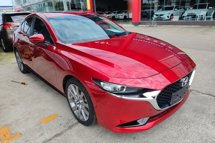 Used Mazda 3 Axela 2021 2.0L Automatic Zhiya Edition Front Right 45 Deg