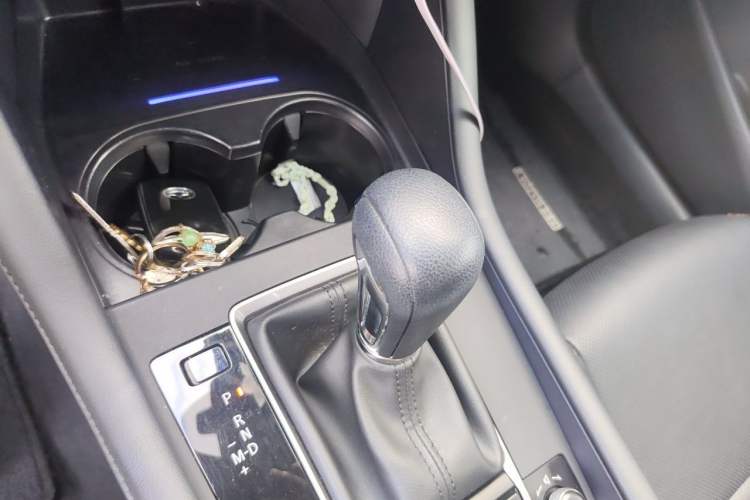 Used Mazda 3 Axela 2021 1.5L Automatic ZhiMei Edition Gear Lever