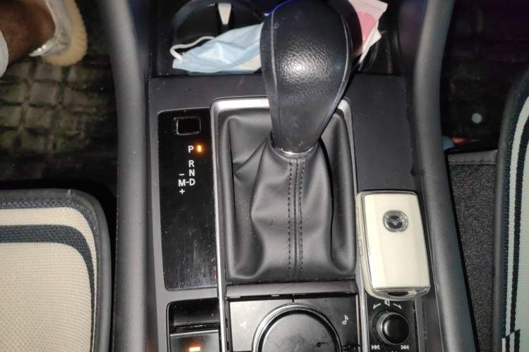 Used Mazda 3 Axela 2021 1.5L Automatic Zhiyue Edition Gear Lever