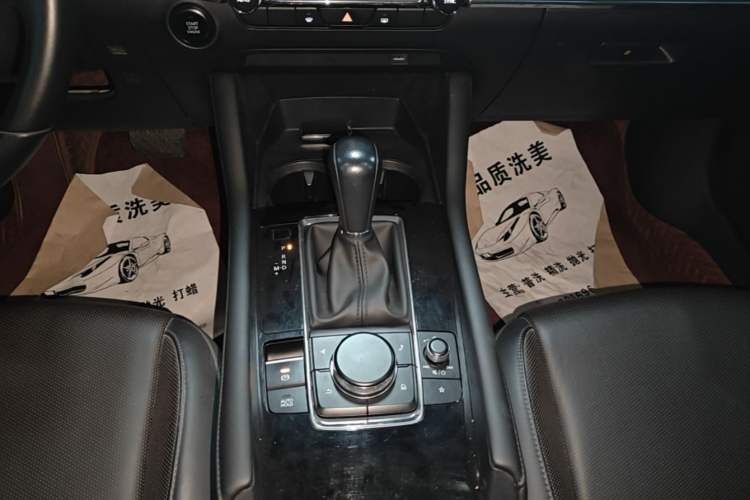 Used Mazda 3 Axela 2021 2.0L Automatic ZhiXuan Edition Gear Lever
