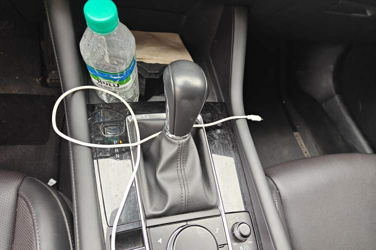 Used Mazda 3 Axela 2021 2.0L Automatic Zhiya Edition Gear Lever