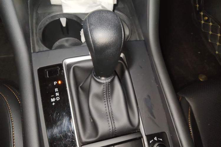 Used Mazda 3 Axela 2021 1.5L Automatic Zhiyue Edition Gear Lever