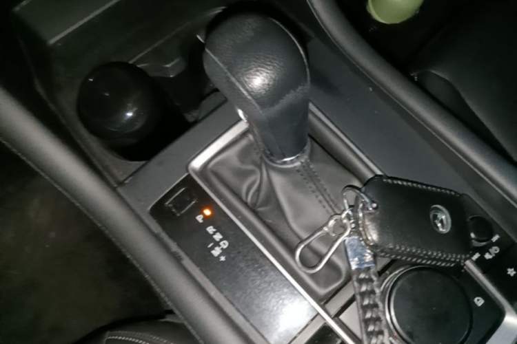 Used Mazda 3 Axela 2021 1.5L Automatic Zhiyue Edition Gear Lever
