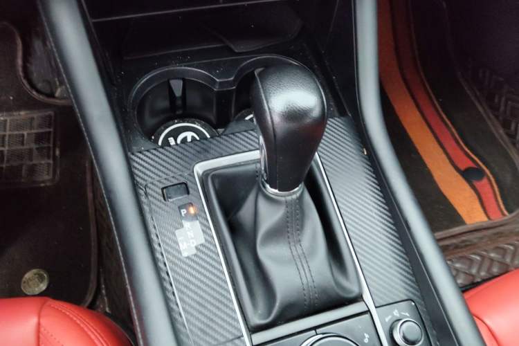 Used Mazda 3 Axela 2021 1.5L Automatic Zhiyue Edition Gear Lever