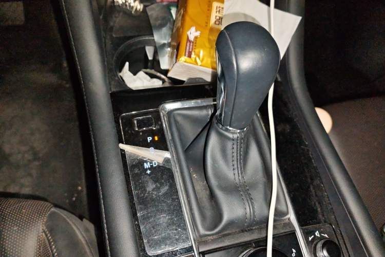 Used Mazda 3 Axela 2021 2.0L Automatic Zhiya Edition Gear Lever