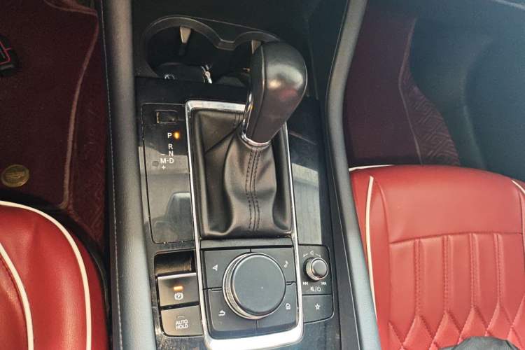 Used Mazda 3 Axela 2021 2.0L Automatic ZhiXuan Edition Gear Lever
