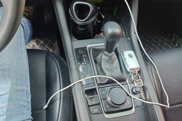 Used Mazda 3 Axela 2021 1.5L Automatic ZhiMei Edition Gear Lever