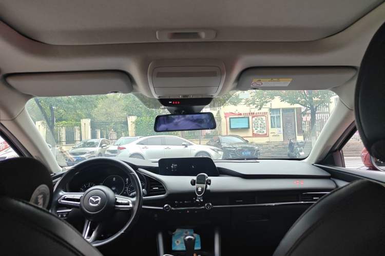 Used Mazda 3 Axela 2021 2.0L Automatic Zhiya Edition Headliner