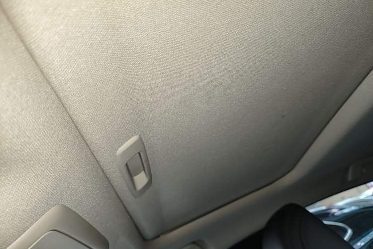 Used Mazda 3 Axela 2021 2.0L Automatic Zhiya Edition Headliner