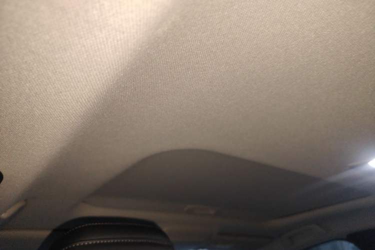 Used Mazda 3 Axela 2021 2.0L Automatic Zhiya Edition Headliner