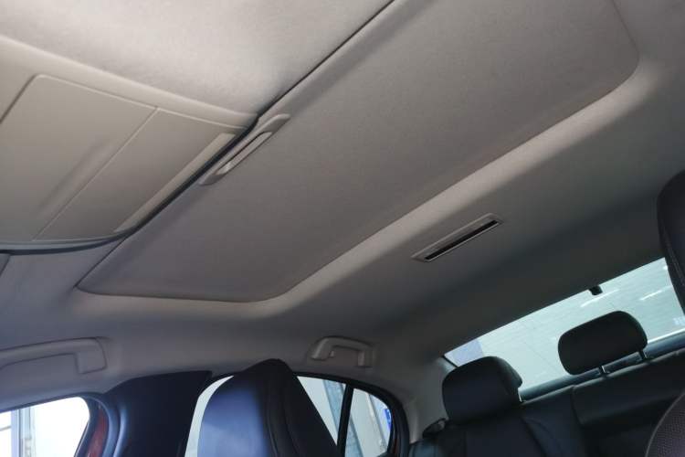 Used Mazda 3 Axela 2021 2.0L Automatic Zhi Rui Edition Headliner