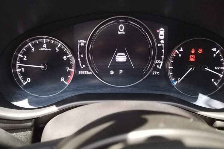 Used Mazda 3 Axela 2021 2.0L Automatic Zhi Rui Edition Instrument Cluster