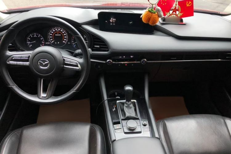 Used Mazda 3 Axela 2021 2.0L Automatic Zhiya Edition Interior 1