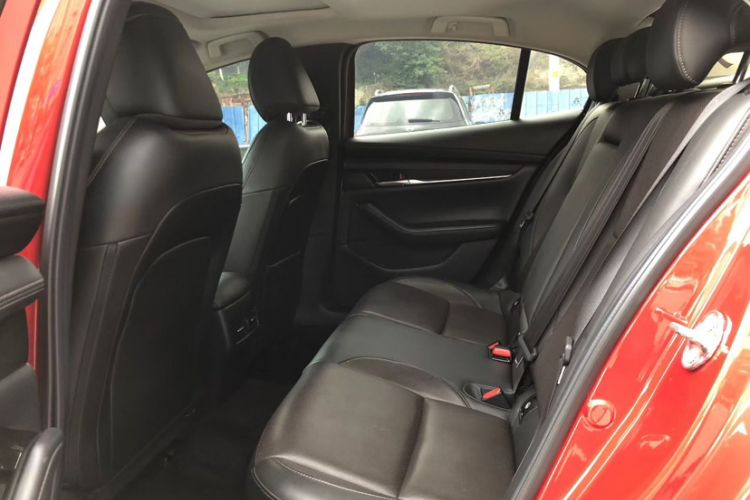Used Mazda 3 Axela 2021 2.0L Automatic Zhiya Edition Interior 3