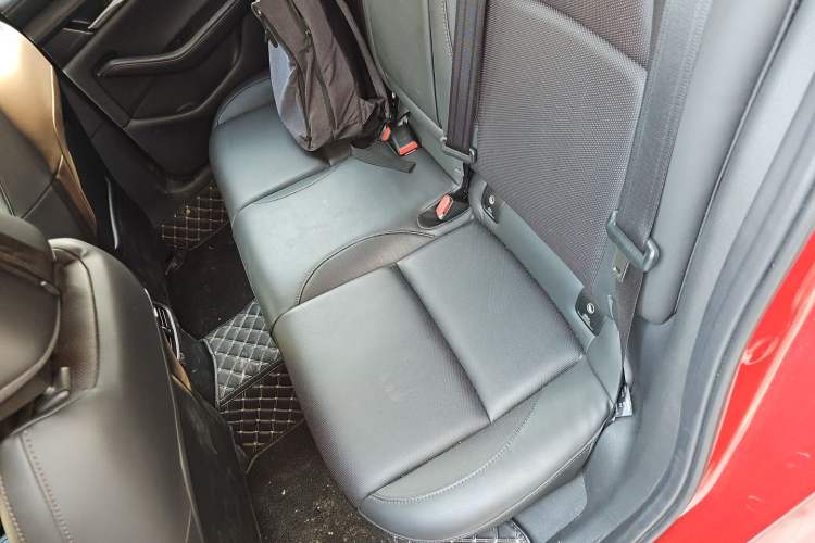 Used Mazda 3 Axela 2021 2.0L Automatic Zhiyao Edition Interior 4