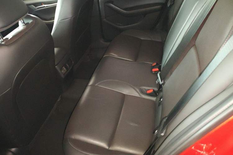 Used Mazda 3 Axela 2021 2.0L Automatic Zhiya Edition Interior 4