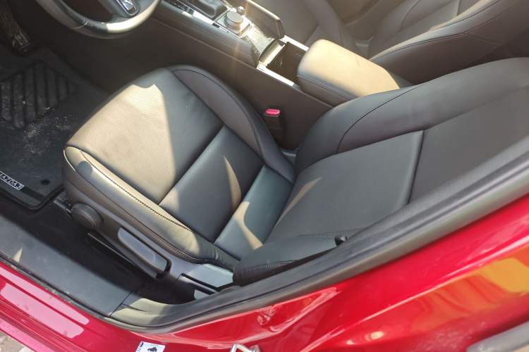 Used Mazda 3 Axela 2021 2.0L Automatic Zhiya Edition Left Front Seat