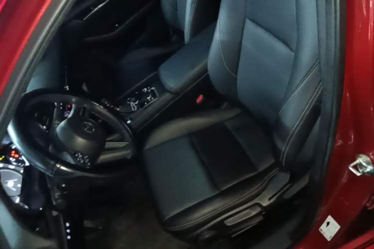 Used Mazda 3 Axela 2021 1.5L Automatic Zhiyue Edition Left Front Seat