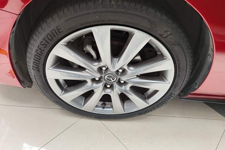 Used Mazda 3 Axela 2021 2.0L Automatic Zhiya Edition Left Front Wheel Hub
