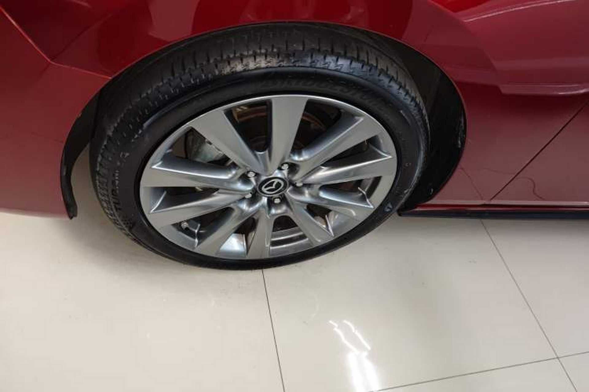 Used Mazda 3 Axela 2021 2.0L Automatic ZhiXuan Edition Left Front Wheel Hub