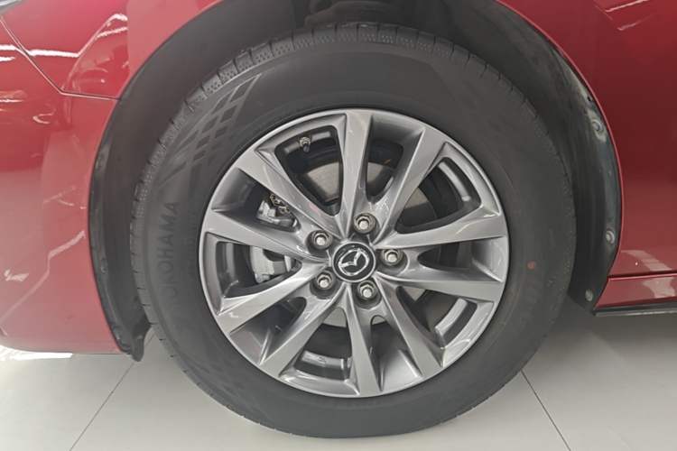 Used Mazda 3 Axela 2021 1.5L Automatic ZhiMei Edition Left Front Wheel Hub