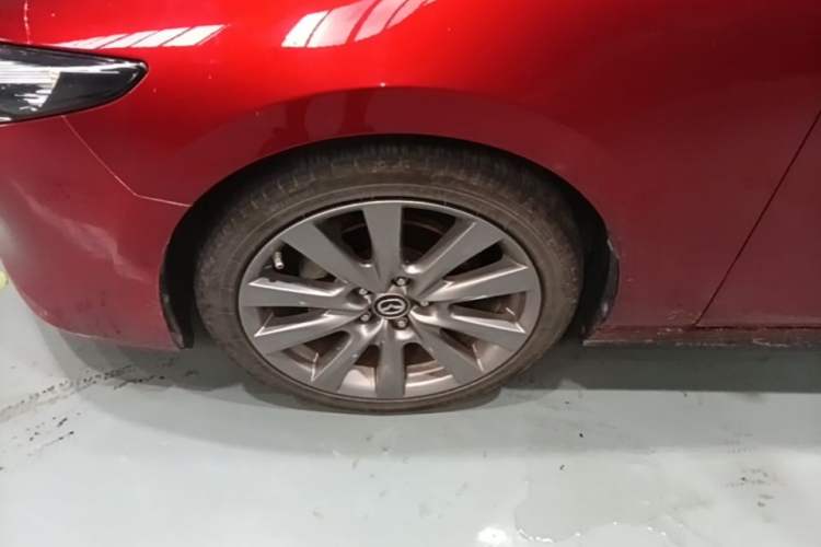 Used Mazda 3 Axela 2021 2.0L Automatic Zhiya Edition Left Front Wheel Hub