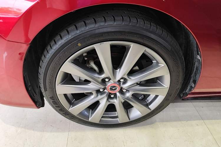 Used Mazda 3 Axela 2021 2.0L Automatic Zhi Rui Edition Left Front Wheel Hub