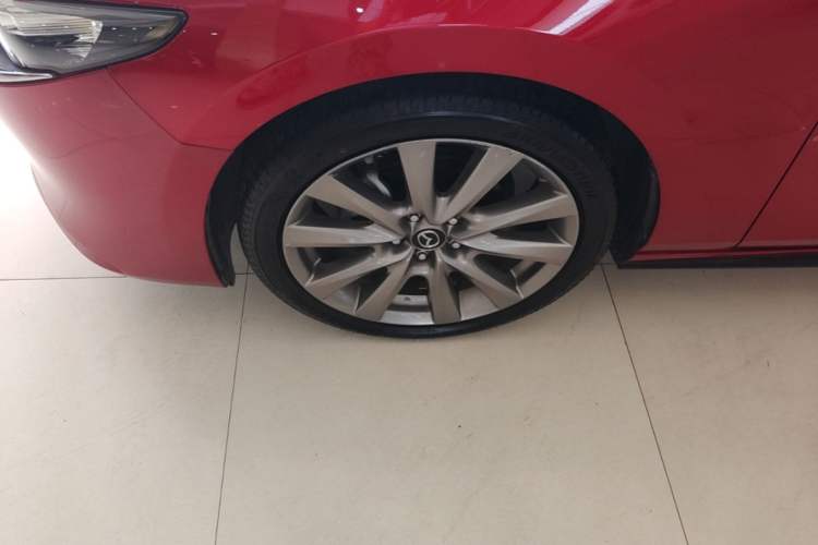 Used Mazda 3 Axela 2021 2.0L Automatic Zhiya Edition Left Front Wheel Hub