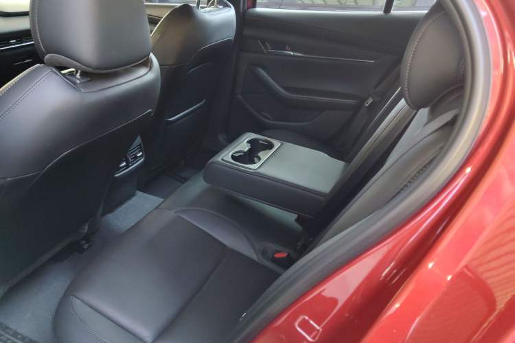 Used Mazda 3 Axela 2021 2.0L Automatic Zhiyao Edition Left Rear Seat