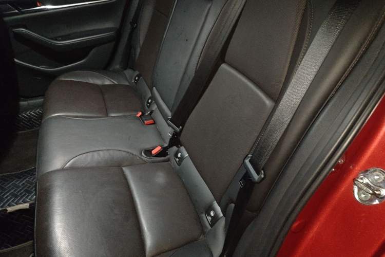 Used Mazda 3 Axela 2021 2.0L Automatic ZhiZun Edition Left Rear Seat