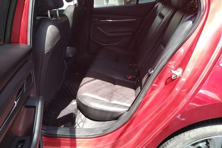 Used Mazda 3 Axela 2021 2.0L Automatic Zhi Rui Edition Left Rear Seat