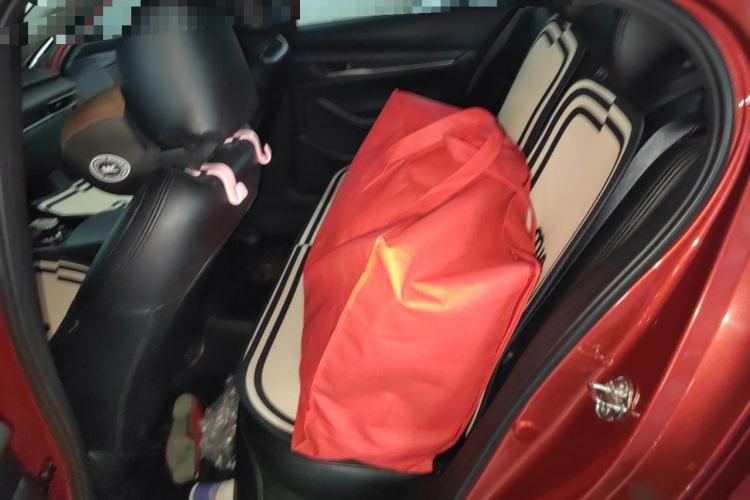 Used Mazda 3 Axela 2021 1.5L Automatic Zhiyue Edition Left Rear Seat