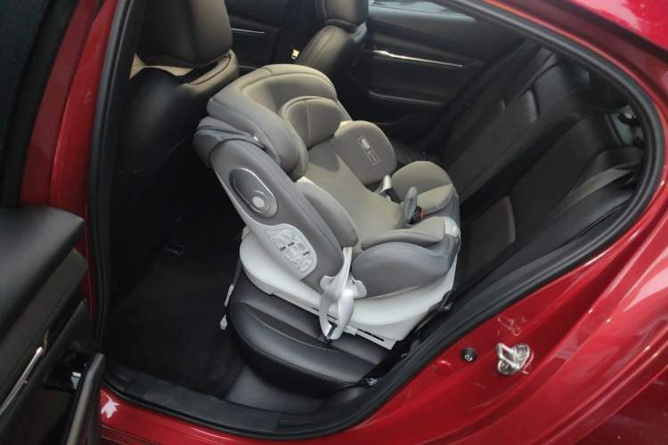 Used Mazda 3 Axela 2021 2.0L Automatic Zhiya Edition Left Rear Seat