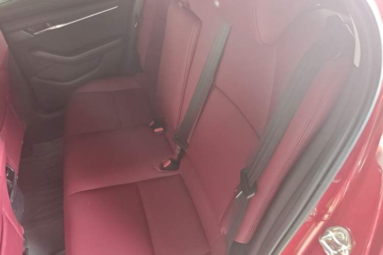 Used Mazda 3 Axela 2021 2.0L Automatic ZhiXuan Edition Left Rear Seat