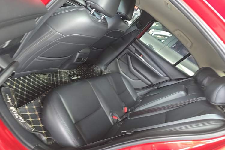 Used Mazda 3 Axela 2021 2.0L Automatic Zhiqing Edition Left Rear Seat
