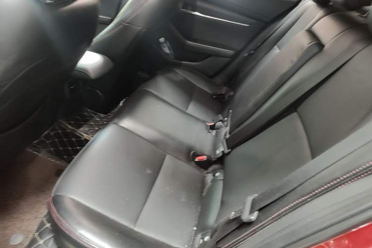 Used Mazda 3 Axela 2021 2.0L Automatic ZhiXuan Edition Left Rear Seat