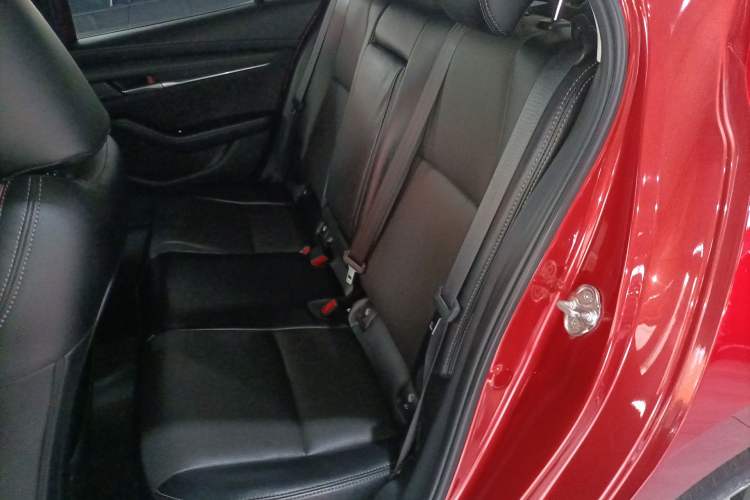 Used Mazda 3 Axela 2021 2.0L Automatic ZhiXuan Edition Left Rear Seat