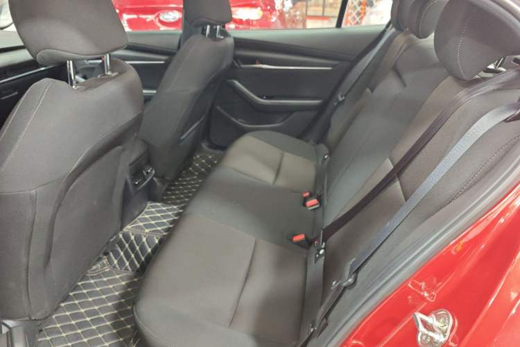 Used Mazda 3 Axela 2021 2.0L Automatic Zhiqing Edition Left Rear Seat
