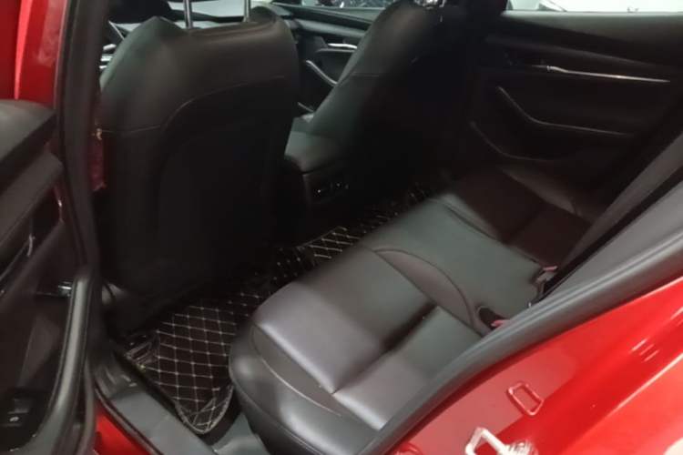 Used Mazda 3 Axela 2021 2.0L Automatic Zhiya Edition Left Rear Seat