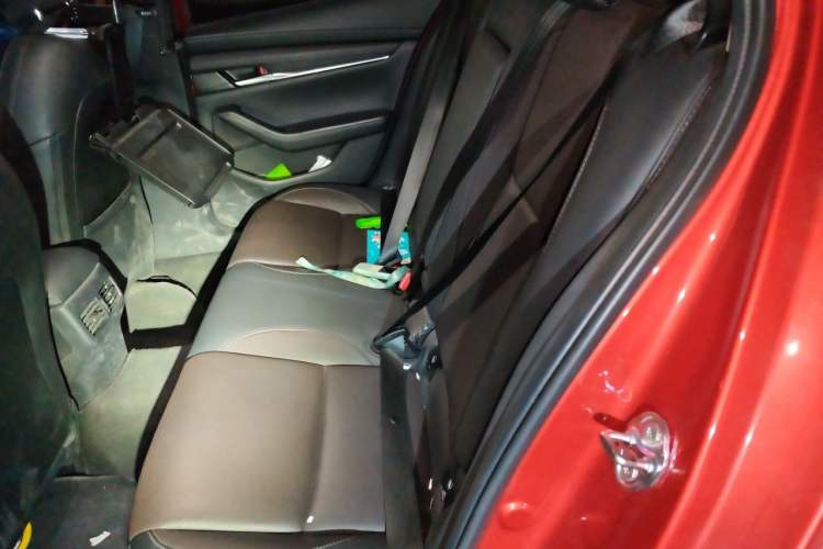 Used Mazda 3 Axela 2021 2.0L Automatic Zhiya Edition Left Rear Seat